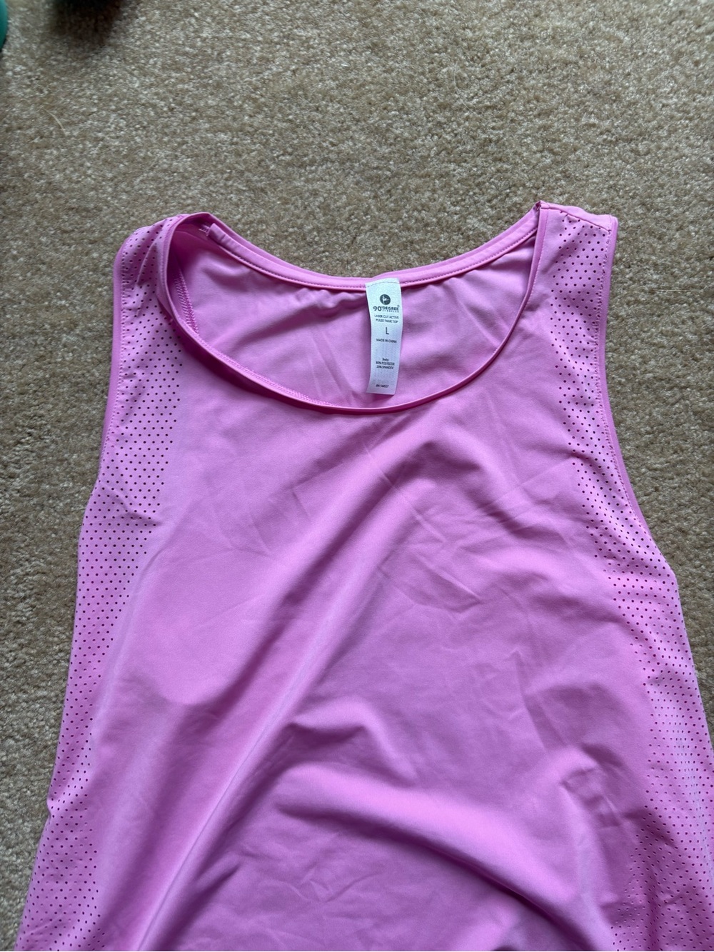 Women’s Activewear - 90 degree by reflex Laser Cut Pulse Tank - Picture 2 of 3